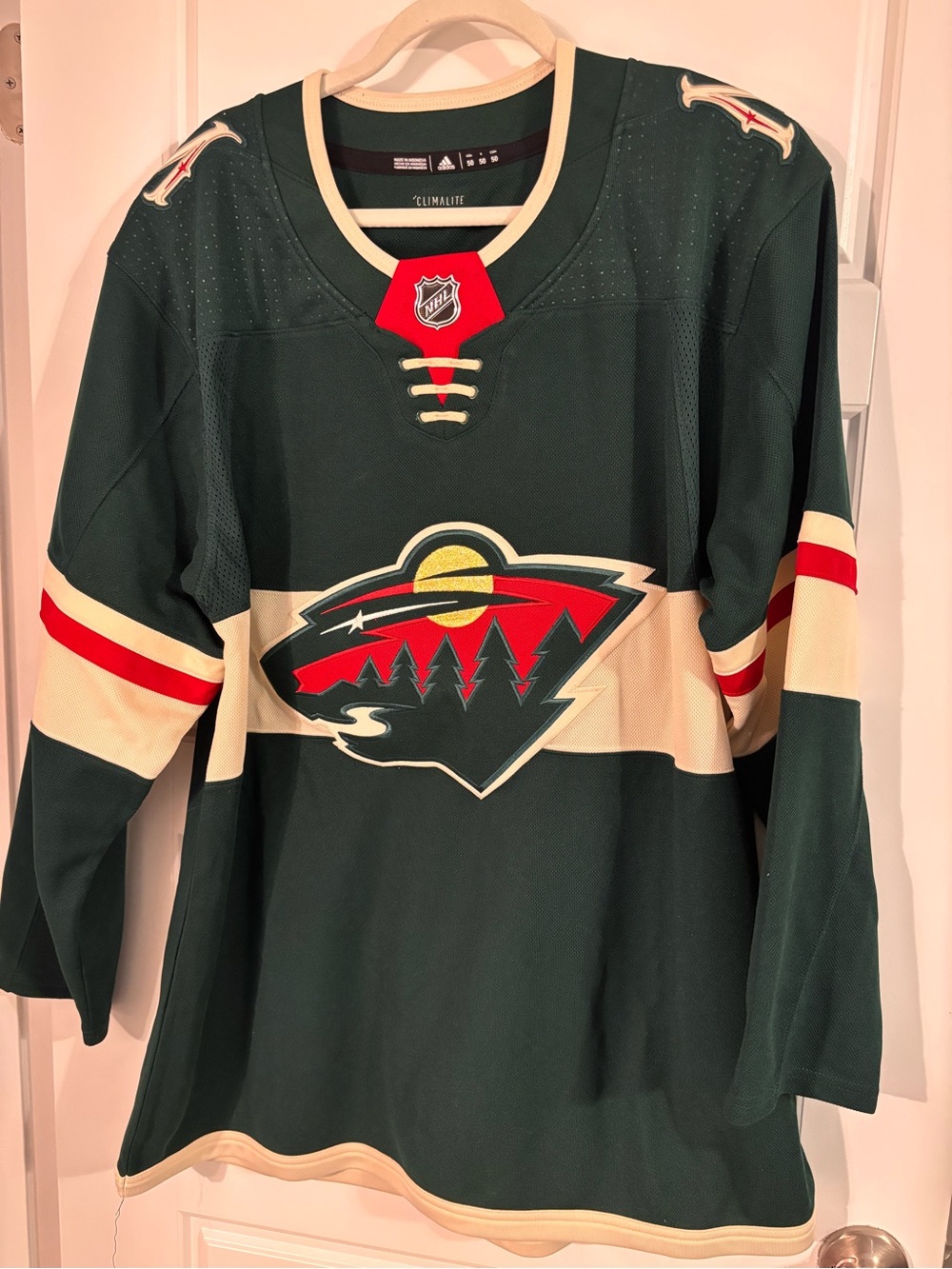 MINNESOTA WILD ADIDAS JERSEY SIZE 50
